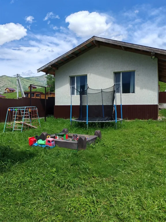 Дом с видом на горы