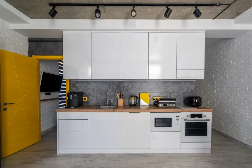 Апартаменты с террасой 80м2, тёплым бассейном и русской баней