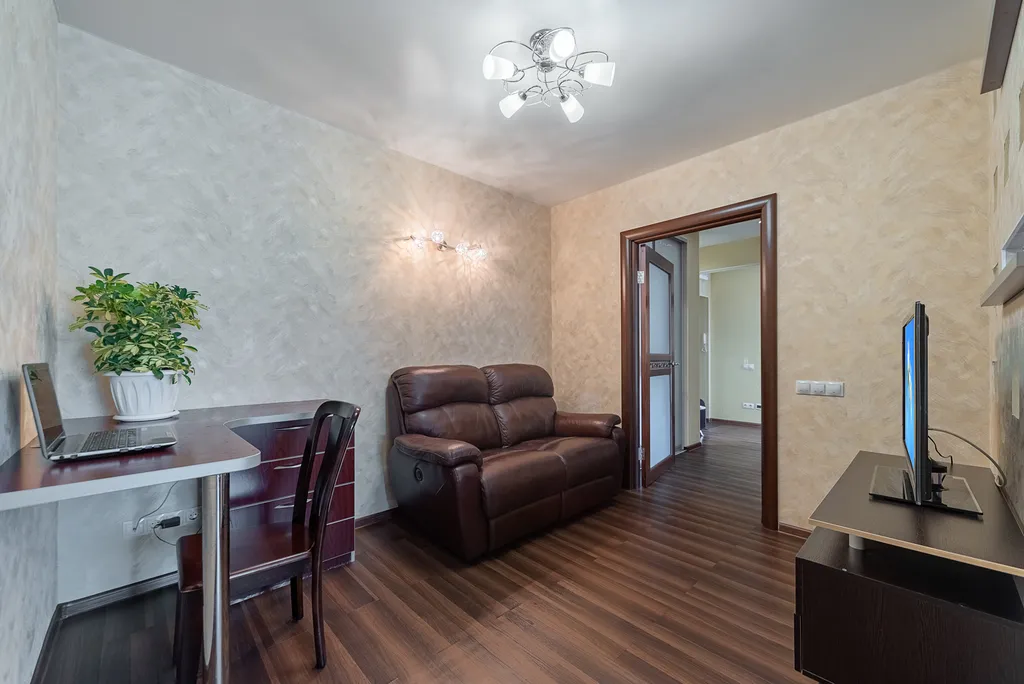 Просторная квартира с отдельной кухней