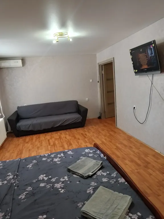 Рядом с центром просторная 2комн