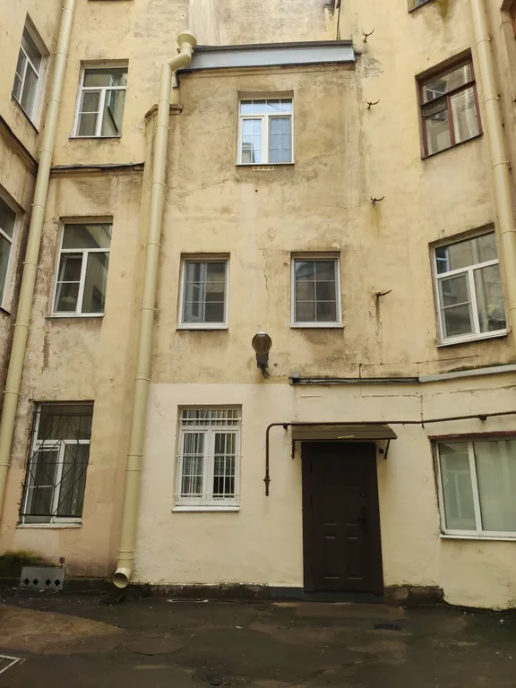 Уникальная трёхуровневая квартира