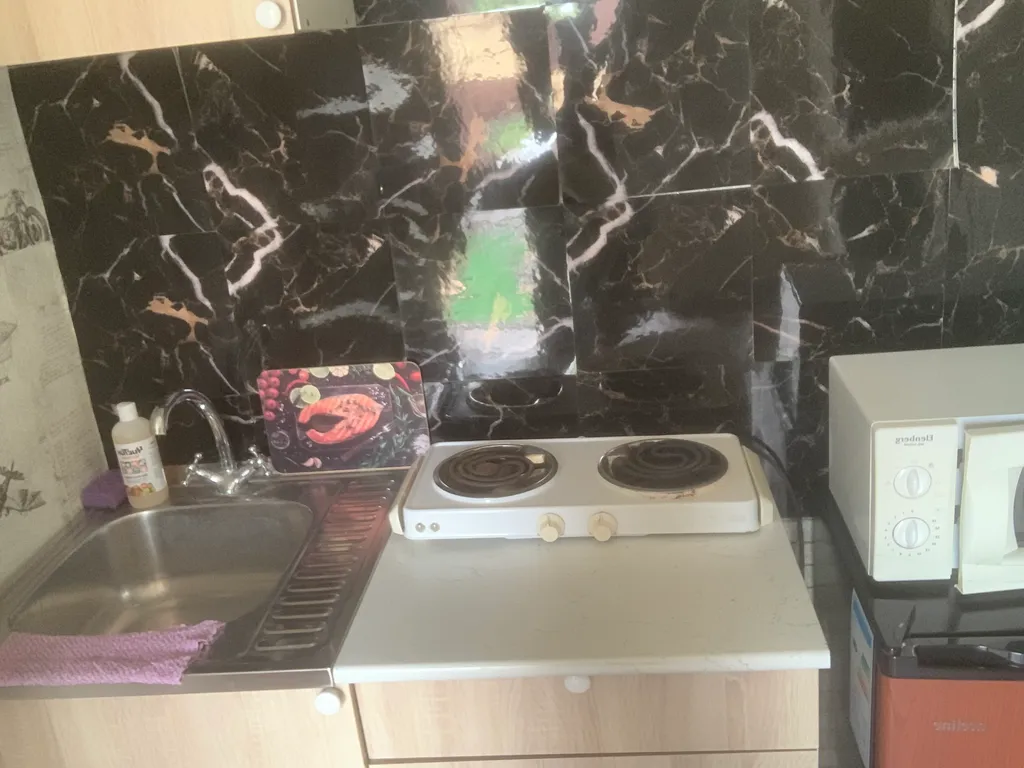 Уютная квартира в спальном районе с видом на море