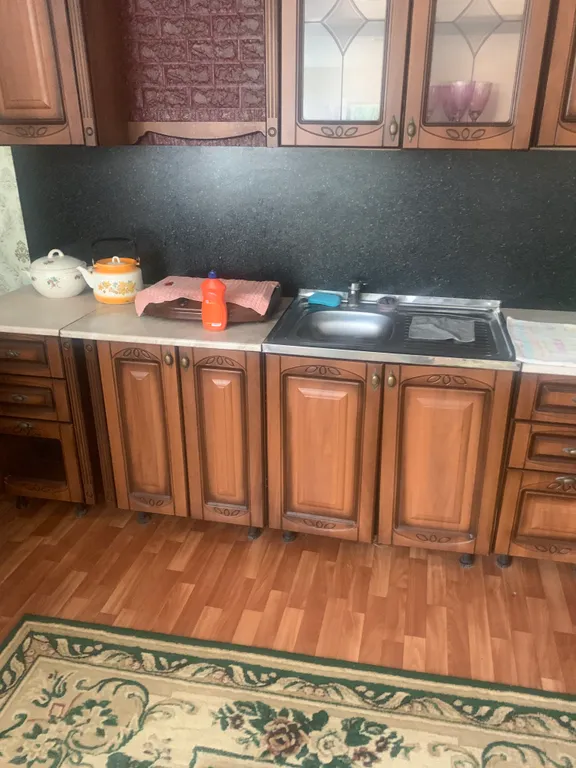 Деревенский дом, в восьми километрах от Каспийского моря