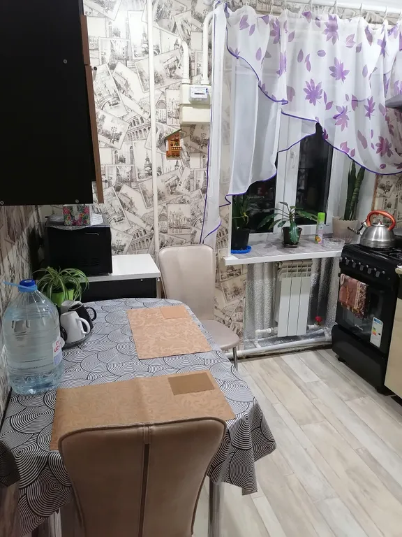 Уютная квартира в центре города с парковкой во дворе