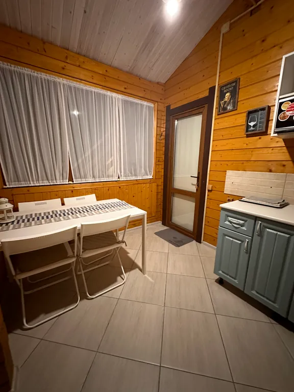 Коттедж Отдых у моря в уютном 2-х комнатном доме номер 7 с видом на море — Кучугуры