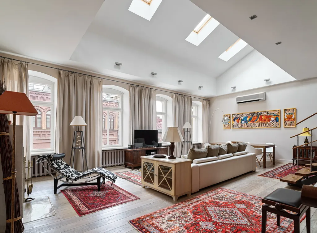 Двухуровневые апартаменты Palazzo с высокими потолками