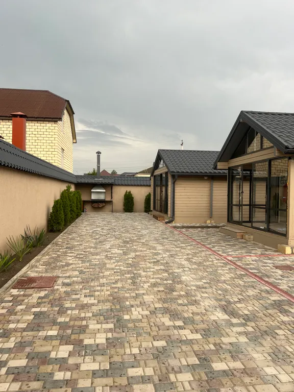 Коттедж на берегу Каспийского моря с бассейном