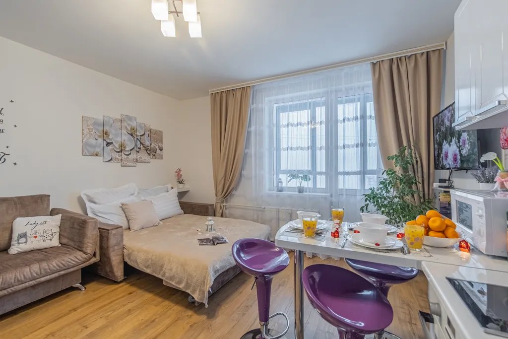 Уютная квартира-студия орхидея возле метро Девяткино — аренда посуточно в Мурино