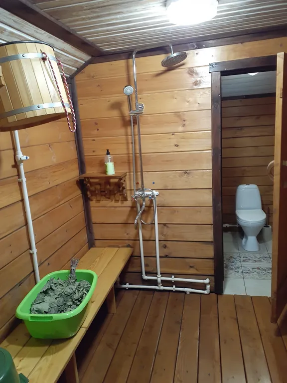 Дом под соснами