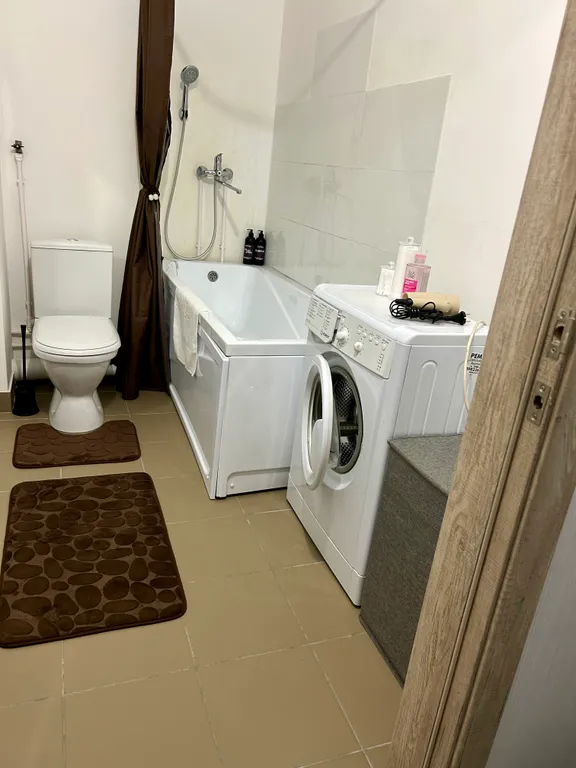 Уютные апартаменты около ТРК Фиеста