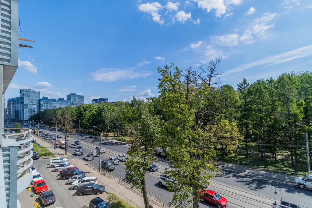 Апартаменты в центре города в новом доме со своей парковкой