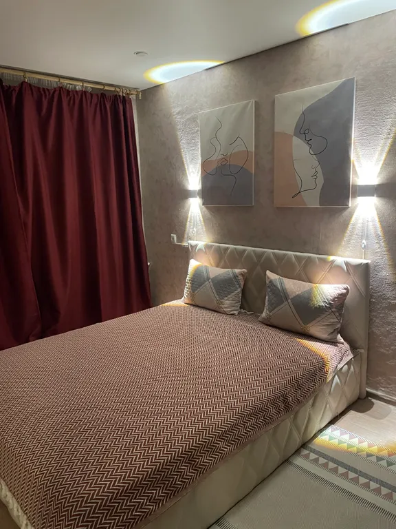 Однокомнатная благоустроенная квартира в центральной части города