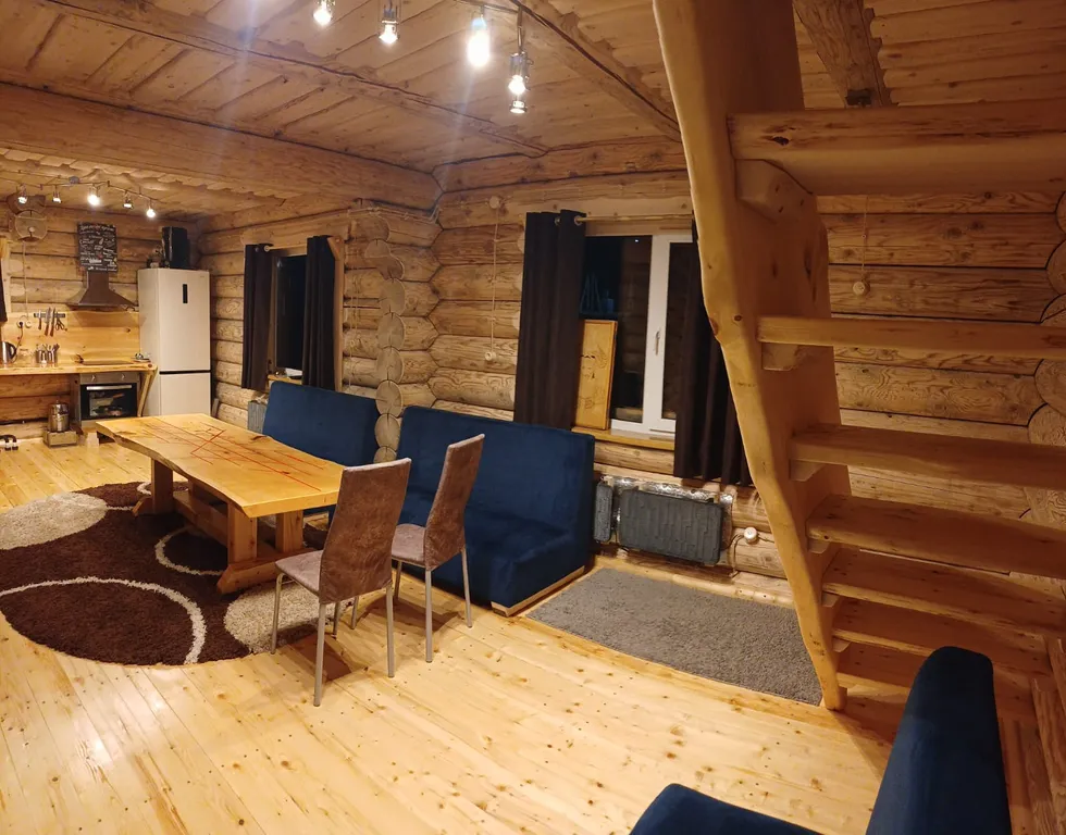 Коттедж Кедровый дом с видом на горы — аренда посуточно в Шерегеш