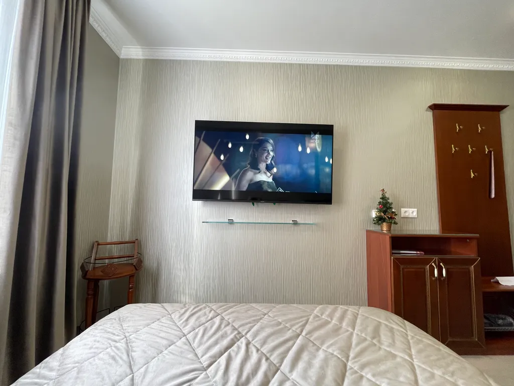 Уютный номер в центре, море - 600 метров