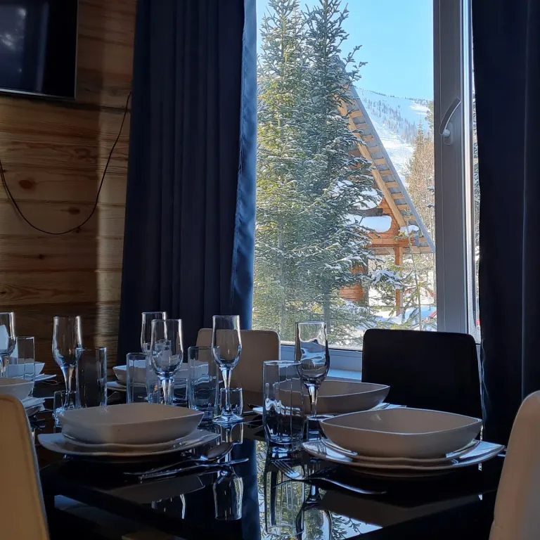 Коттедж Уютный дом с видом на горы — Шерегеш