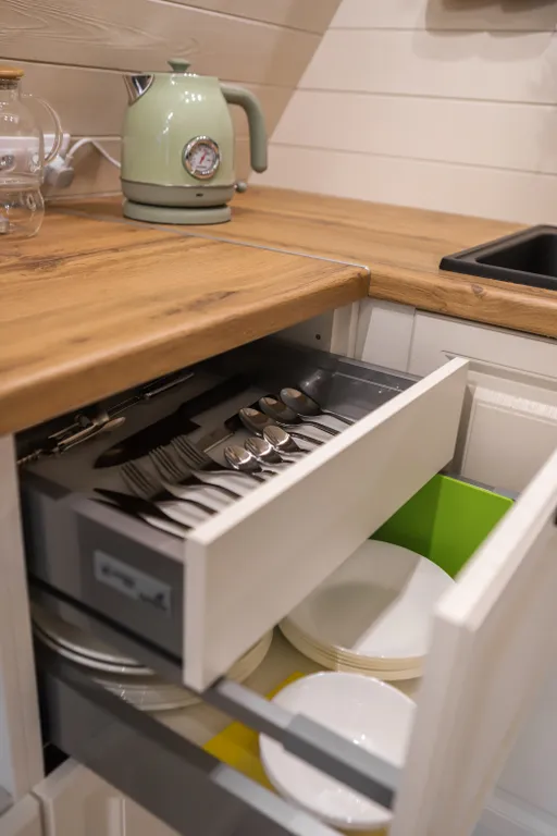 Нескучный треугольный дом Mökki с купелью