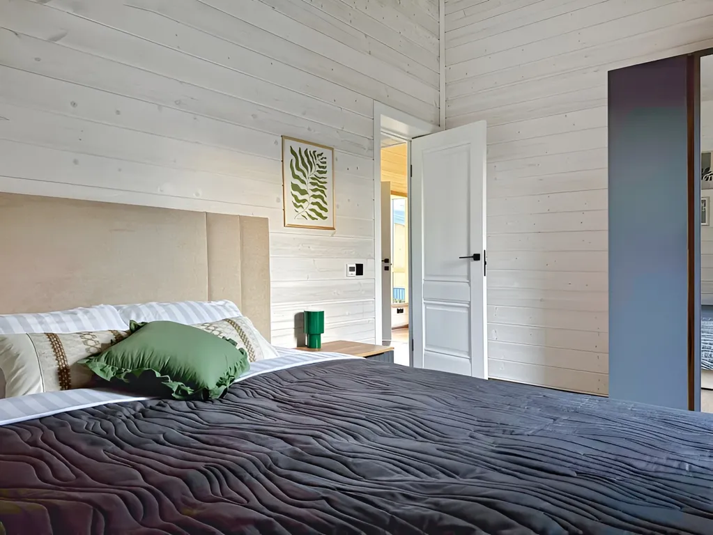 Коттедж Шестиместный дом с баней у леса в Berezkino Village — Можайск