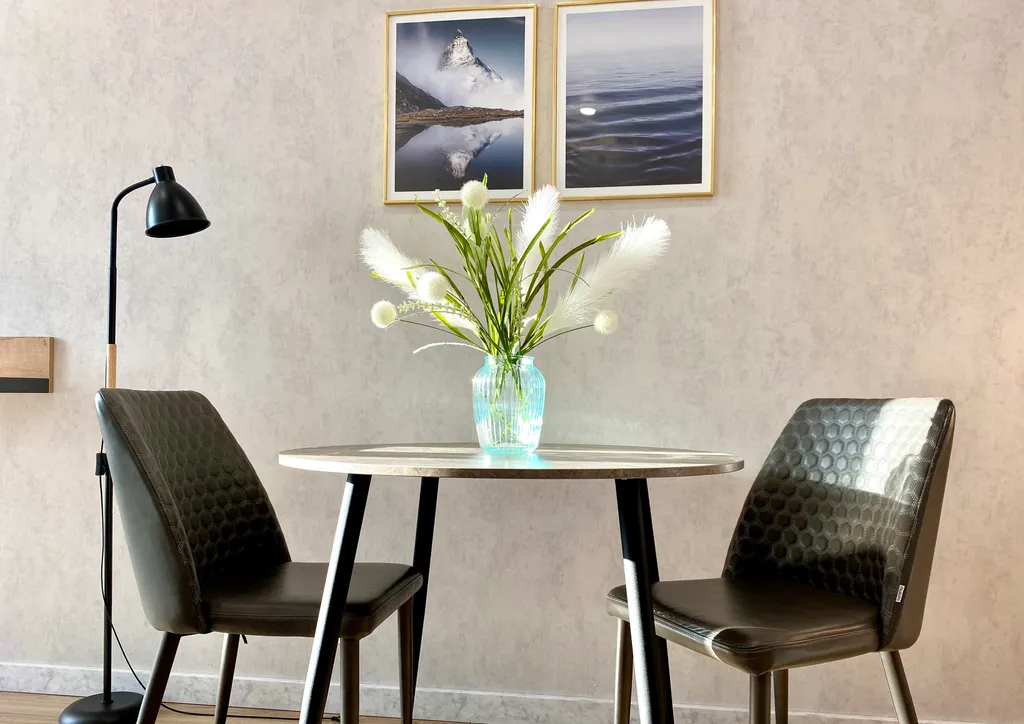 Уютная современная квартира с парковкой в новом ЖК в центре города