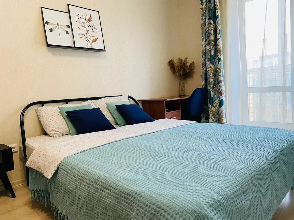 Яркие и современные однокомнатные апартаменты