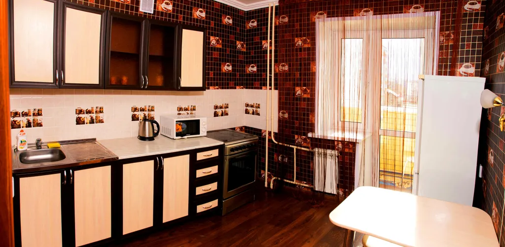 "Сутки-24"1-комнатная квартира, в современном центре города