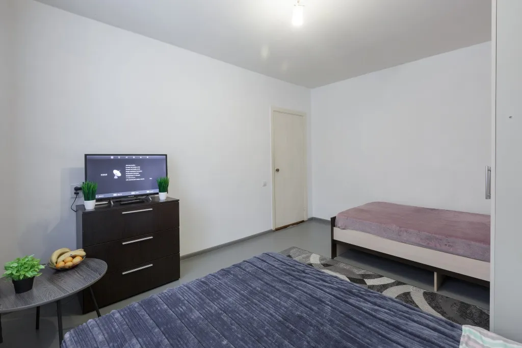 Недорогая 1-комнатная квартира возле БТИ, смоленского архива