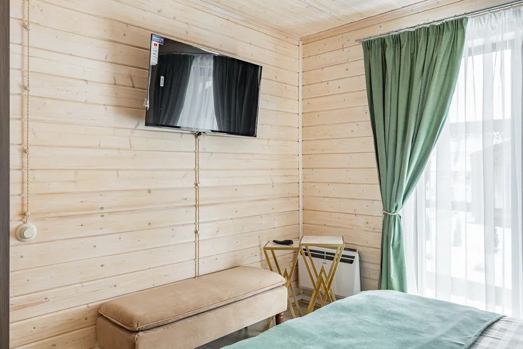 Частный дом с баней на дровах