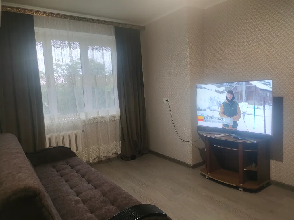 Уютная квартира в центре города с видом на горы и осетинскую церковь — аренда посуточно в Владикавказ