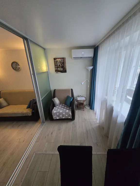 Уютная квартира в хорошем районе рядом с морем