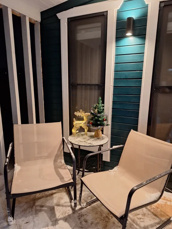 Прекрасный маленький уютный домик