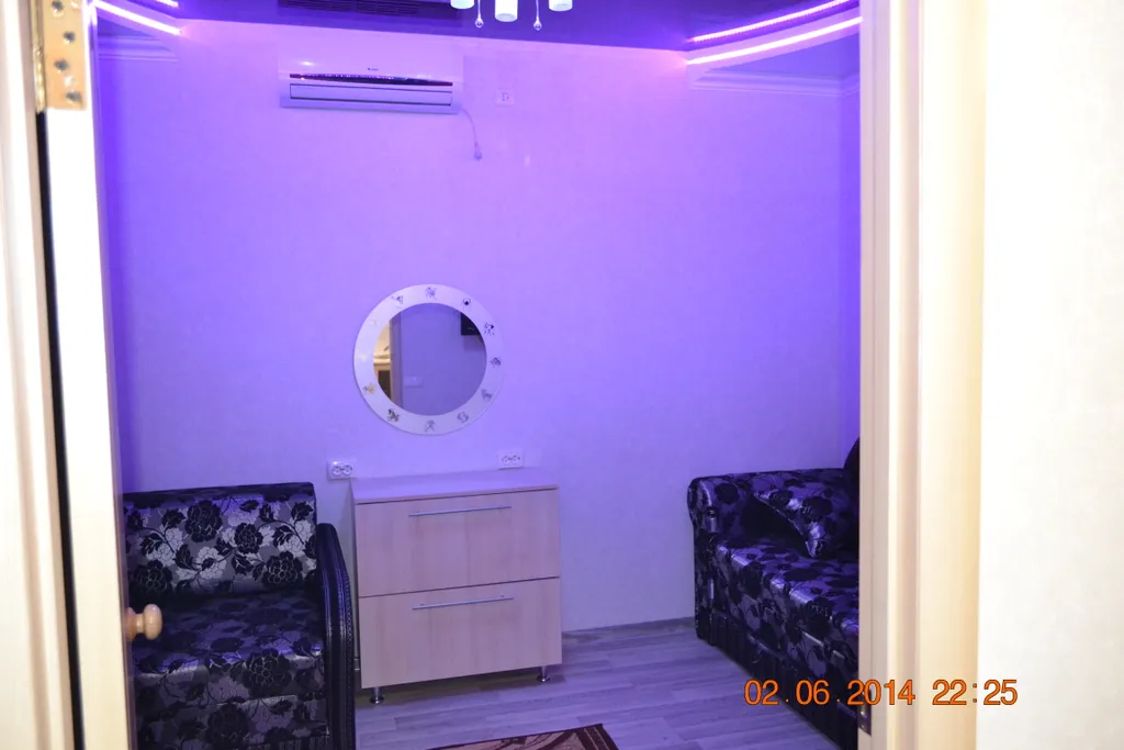 Квартира 2-комнатная Квартира — Евпатория