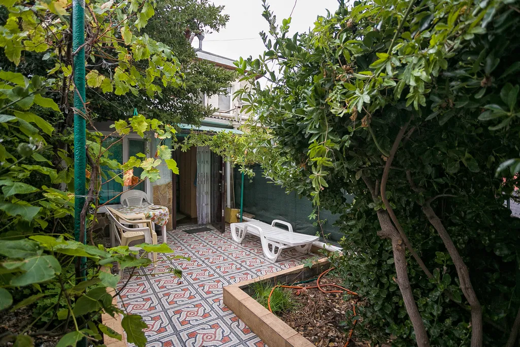 Апартаменты с видом на море и Храм