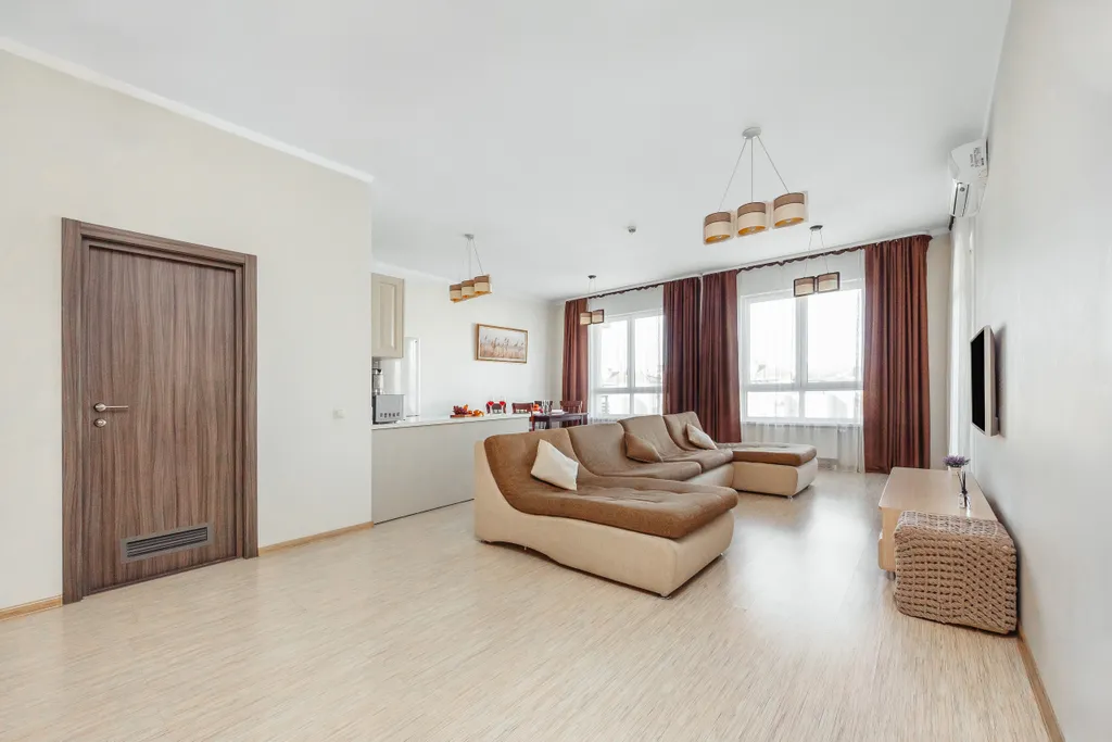 Большая квартира у моря с видом на горы