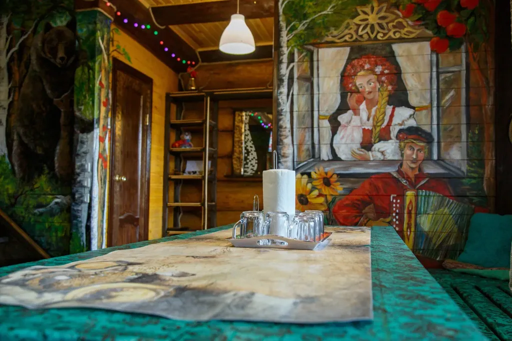 10 местная Тургоякская Изба возле Горнолыжного Центра, свой каток.