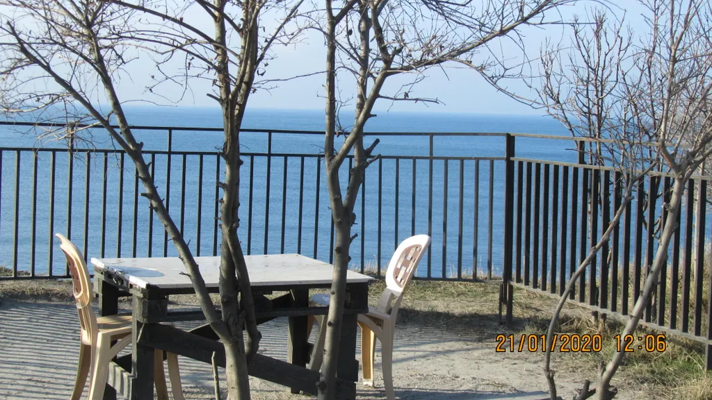 Квартира Квартира Евротрешка 80 кв.м  в 50 м. от моря, с великолепным видом на море — Геленджик