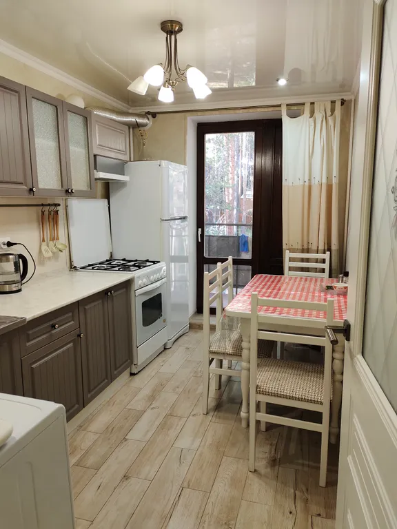 Светлая, уютная, теплая трёхкомнатная квартира — аренда посуточно в Терскол