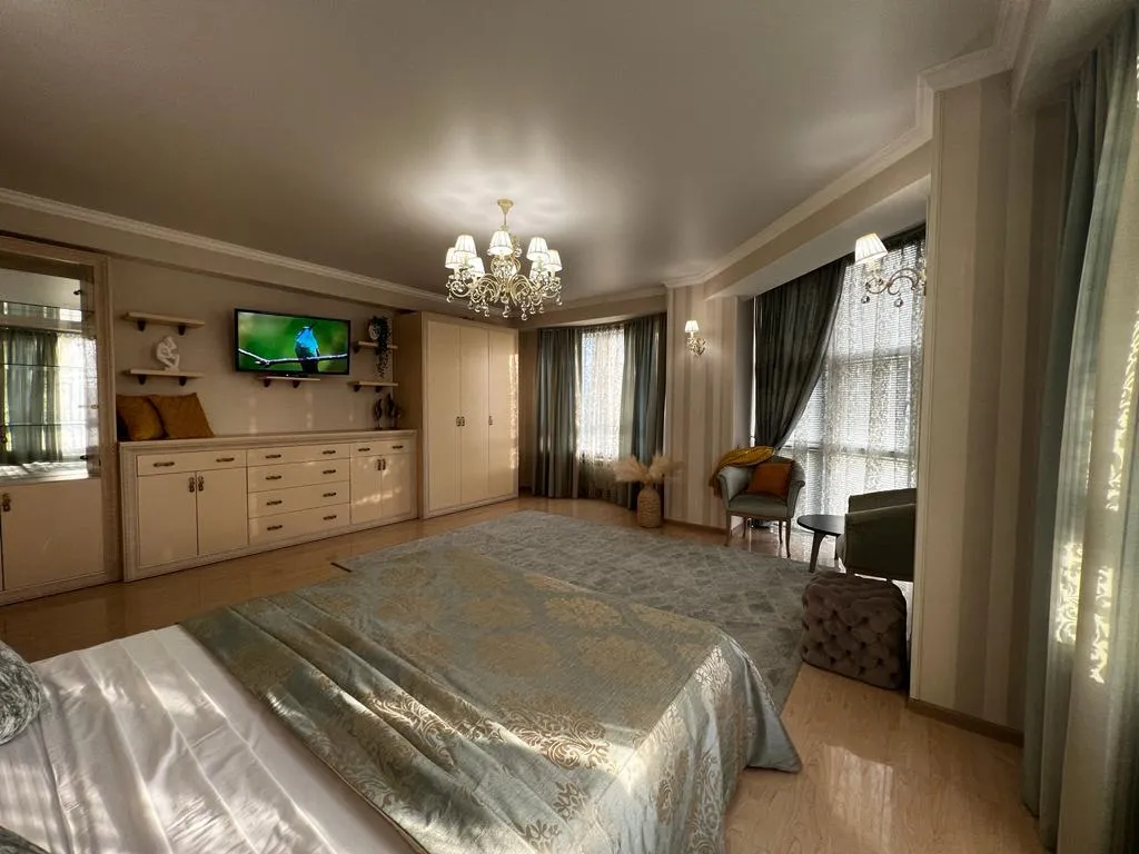 Абсолютно новая дизайнерская VIP квартира