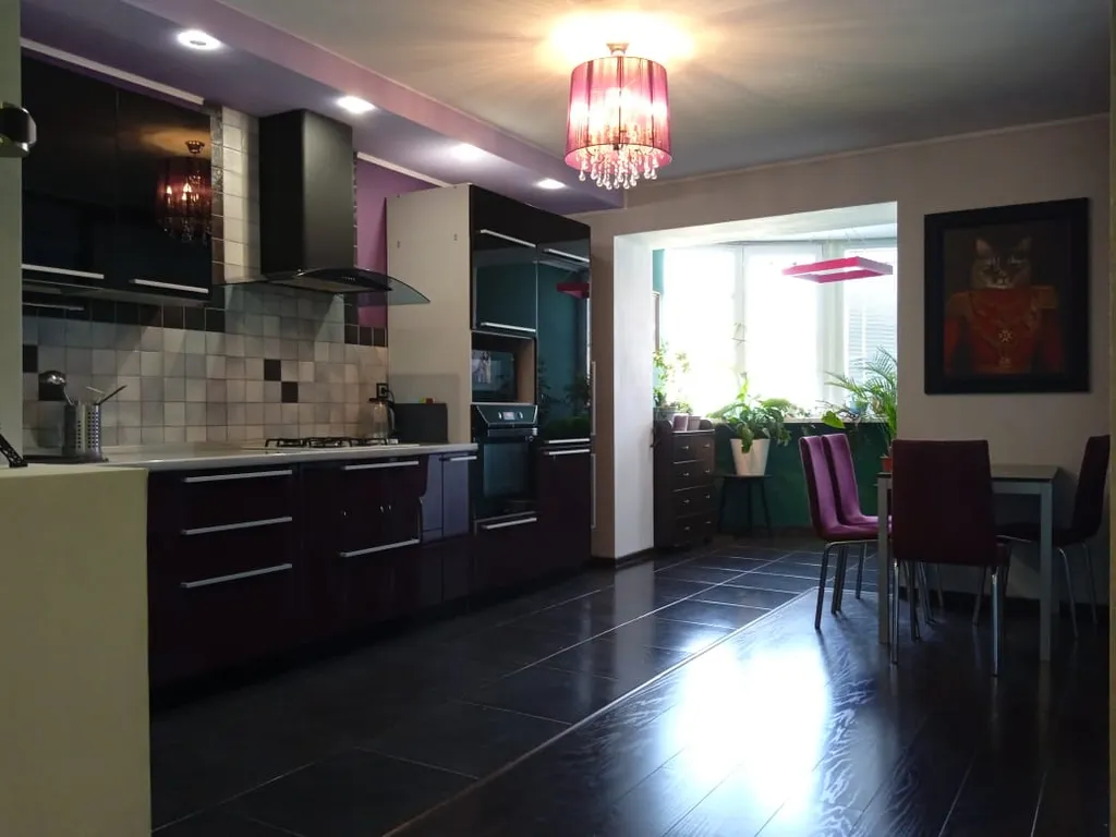 Шикарная 3-х комнатная квартира в тихом центре