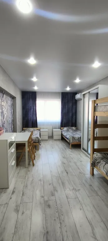 Квартира Квартира с видом на озеро для большой семьи — Краснодар