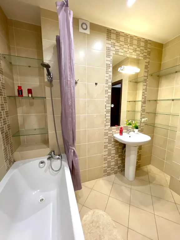 Отличная квартира, центр