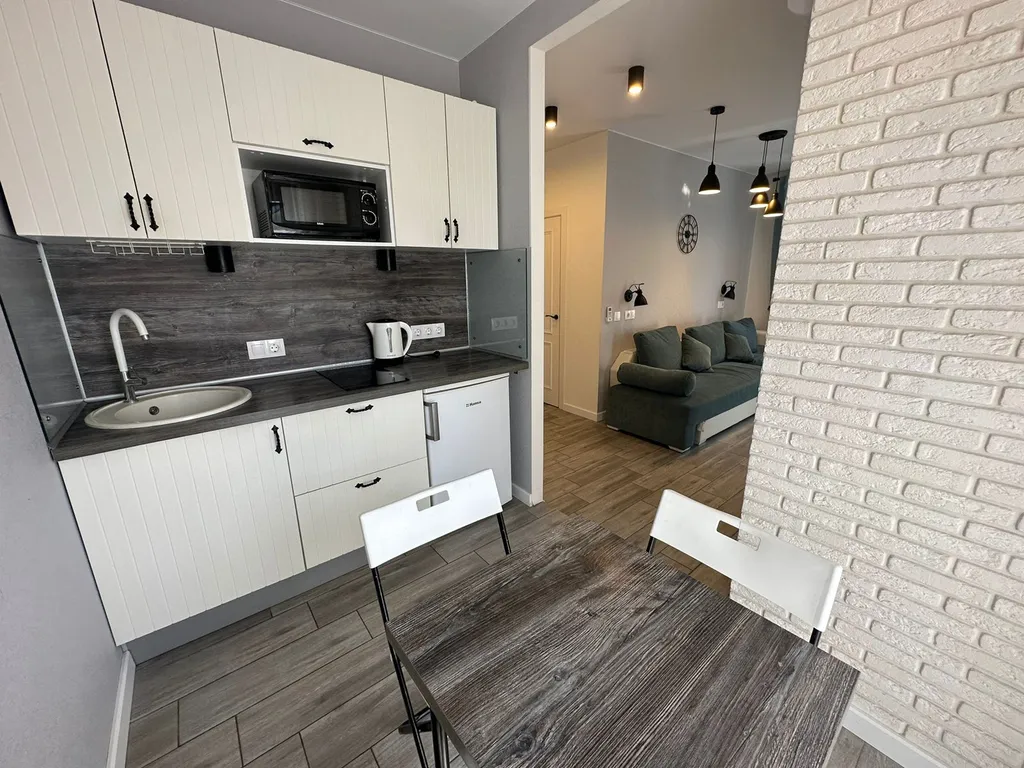 Двухкомнатная уютная квартира рядом с морем