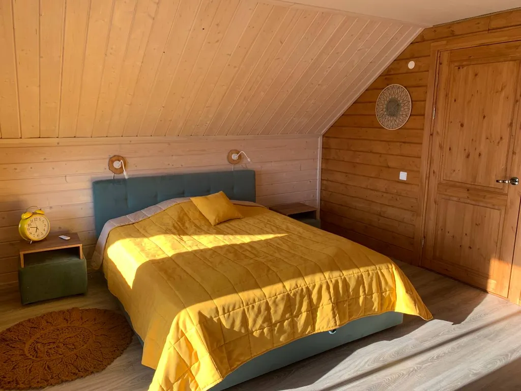 Коттедж Дом с видом на озеро — Крошнозеро