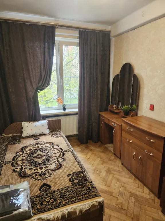 Квартира Уютная квартира в тихом, зеленом дворе рядом с метро — Санкт-Петербург