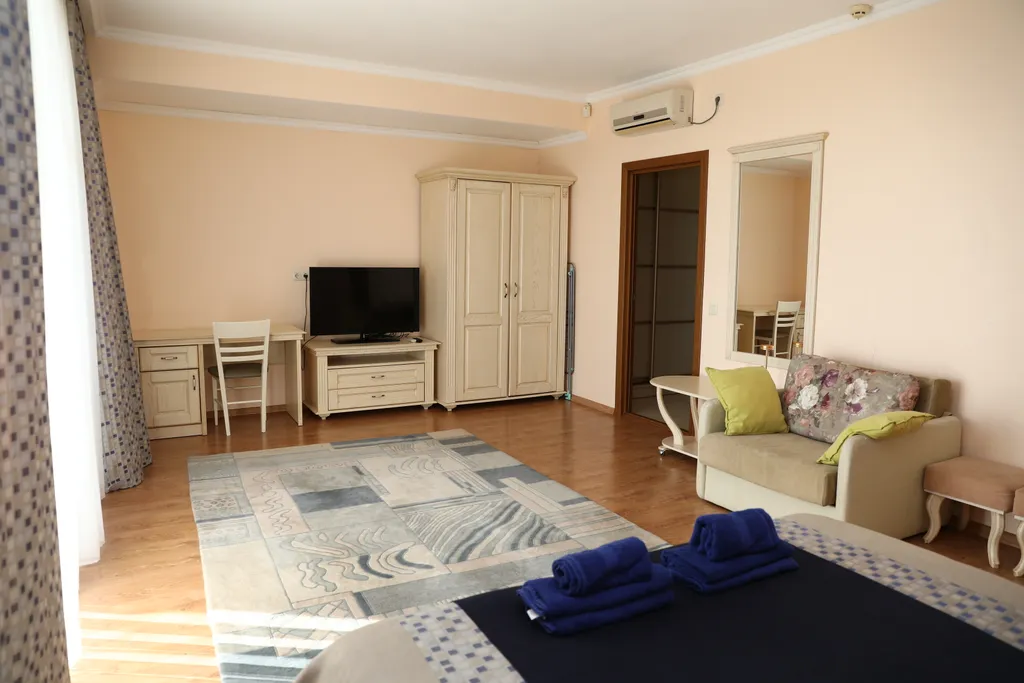 Однокомнатные апартаменты 50 м от моря