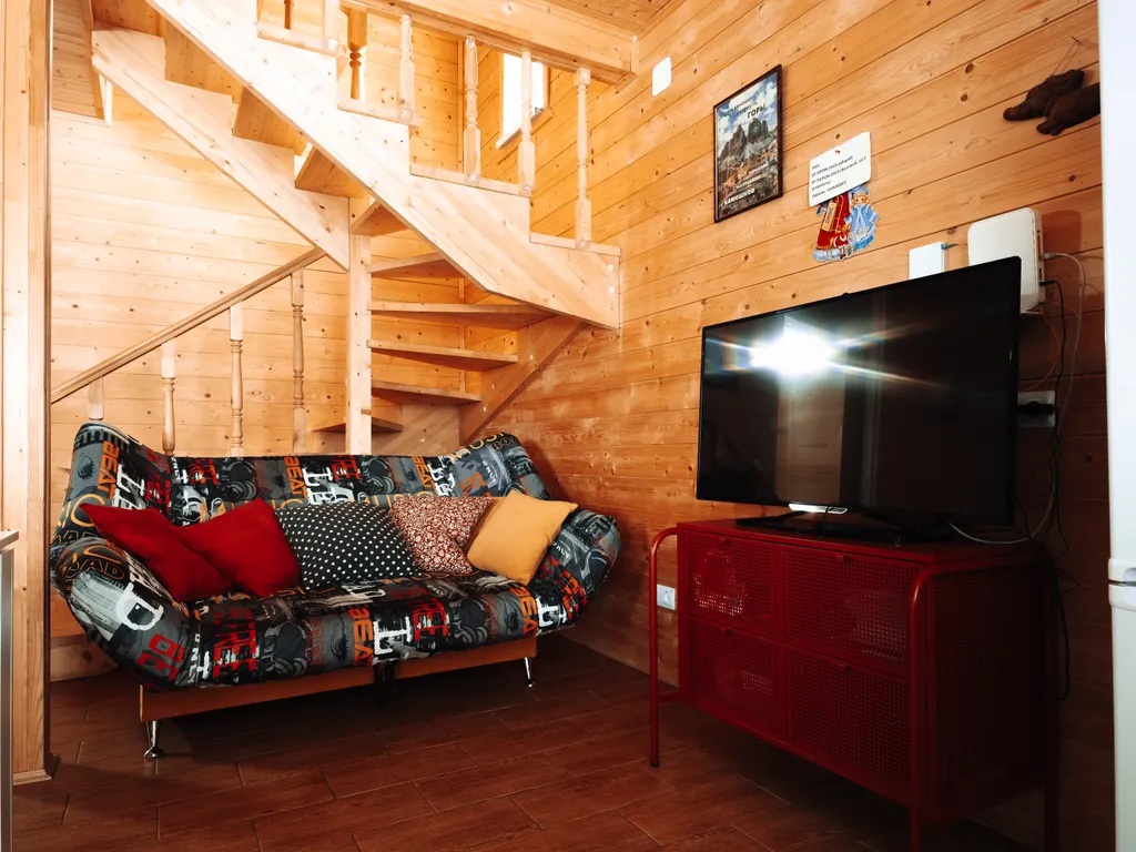 Дом на Горьковском море напротив спортивной базы Море спорта