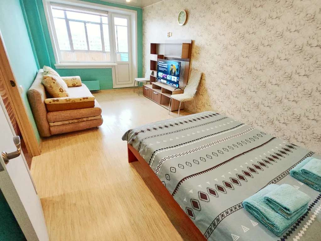 Однокомнатная квартира с большим балконом