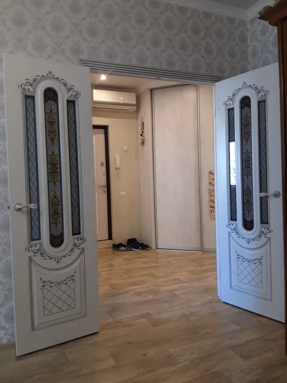 Квартира с отличной транспортной развязкой у дома