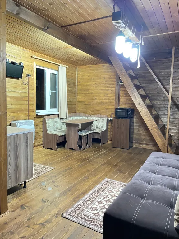 Домик у леса