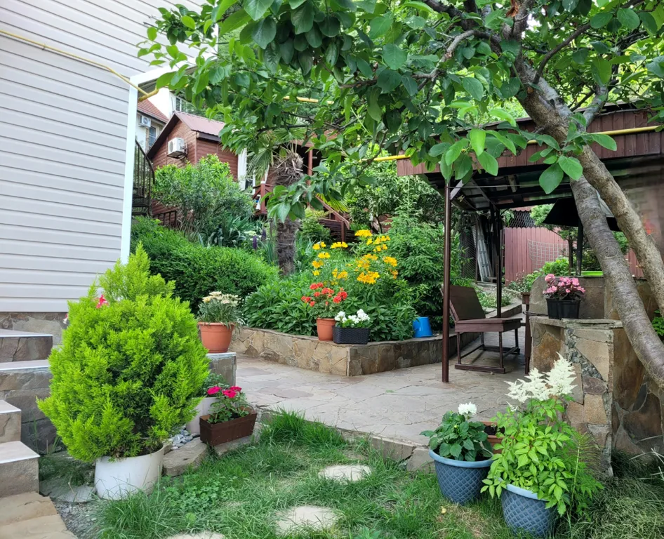 Коттедж 2-комнатный Дом — Сочи