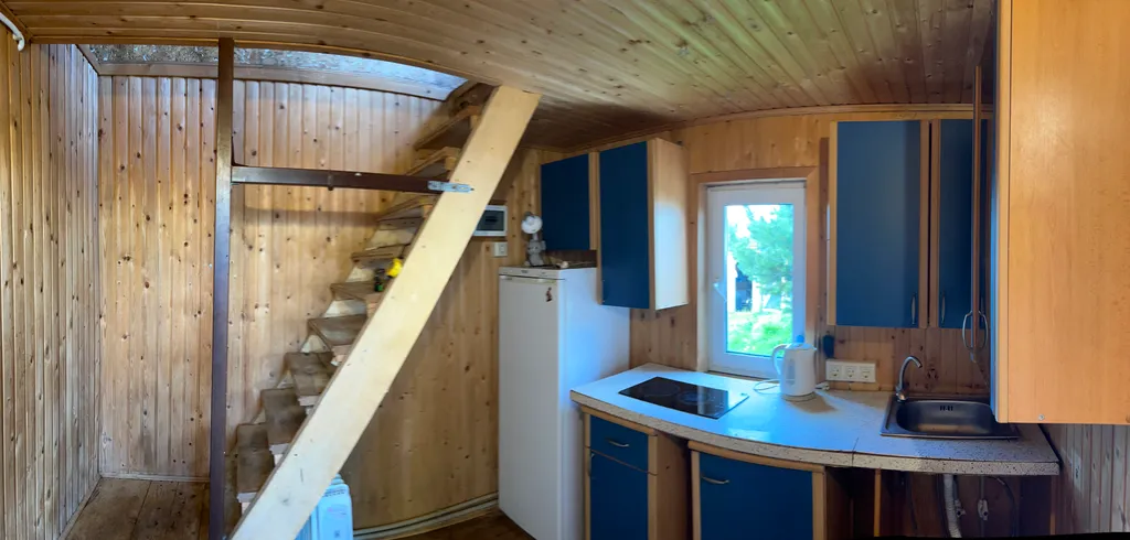 Деревянный дом с русской баней