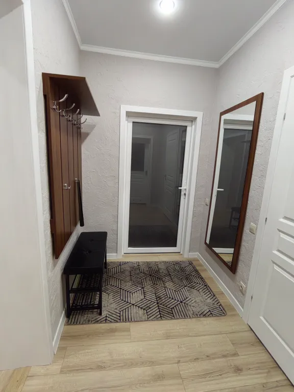 Уютная 2-комнатная квартира с парковкой на территории